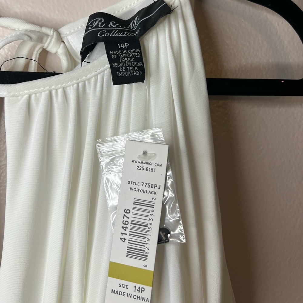 Women’s Ivory and black formal dress